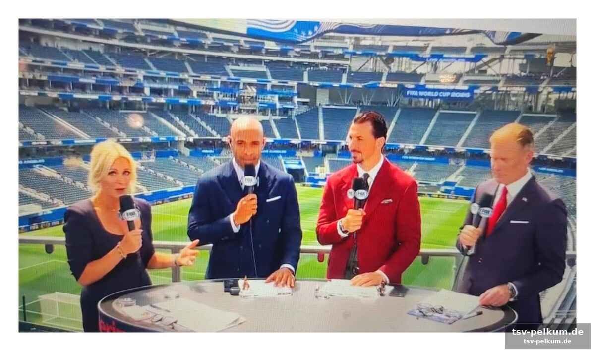 Die rote jacke als verstecktes signal?
