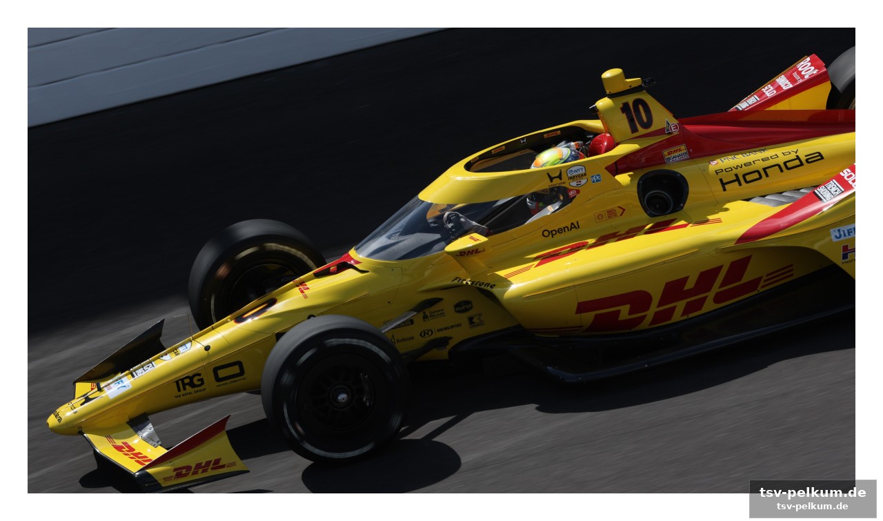 Conor daly stürmt an die spitze