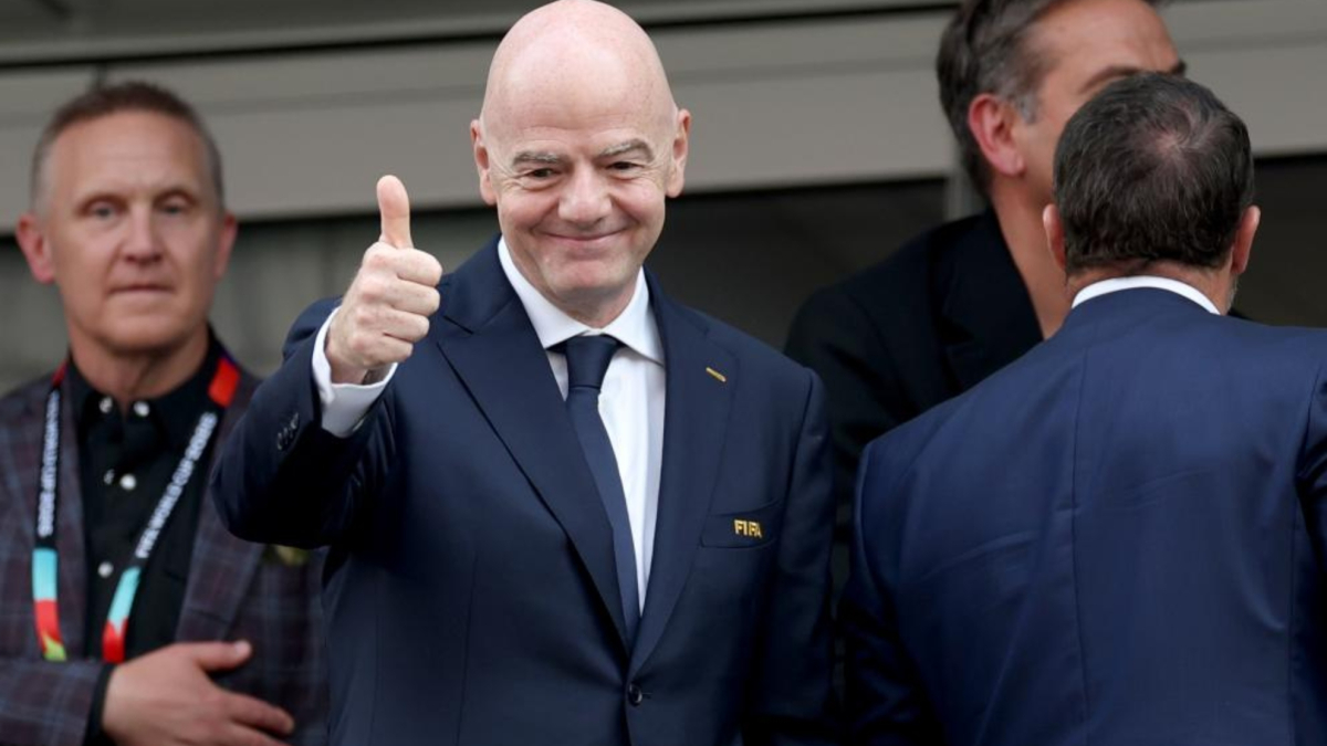 Infantino begeistert: iran feiert überraschenden wm-auftakt