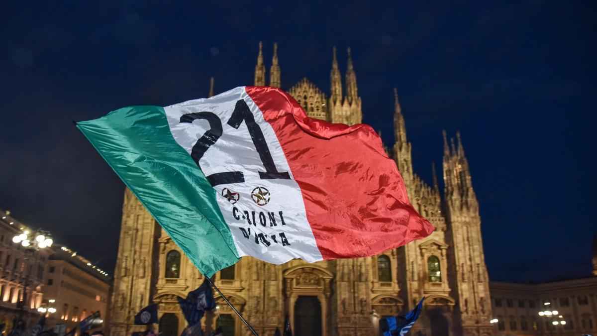 Inter-feierlichkeiten bis in die nacht: ein sentimentaler triumph