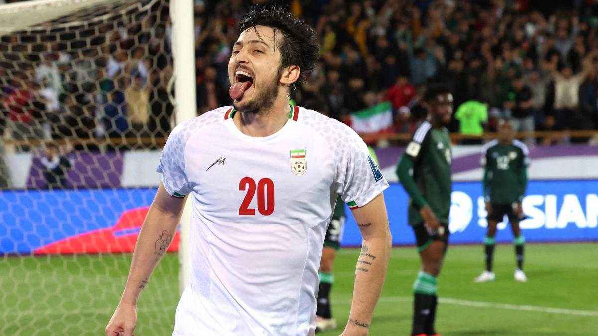 Iran wirft torjäger azmoun raus – wegen selfie mit scheich