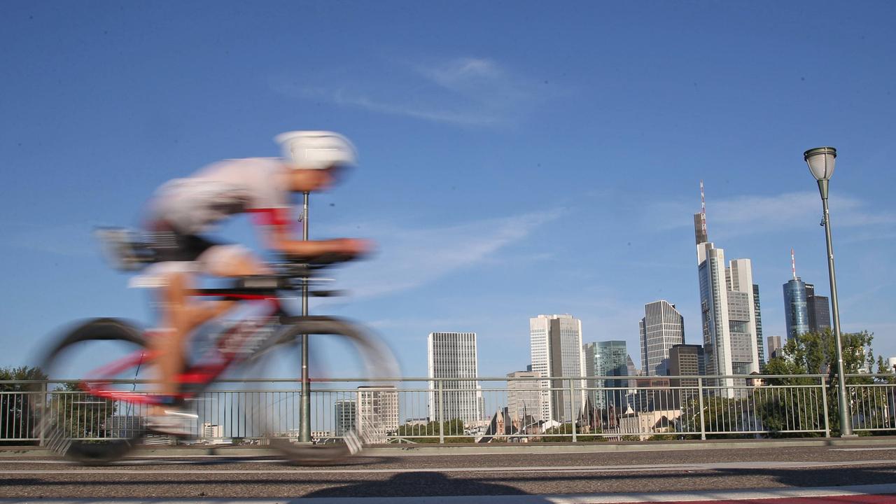 Ironman frankfurt 2026: der klassiker kehrt zurück – und wird hart!