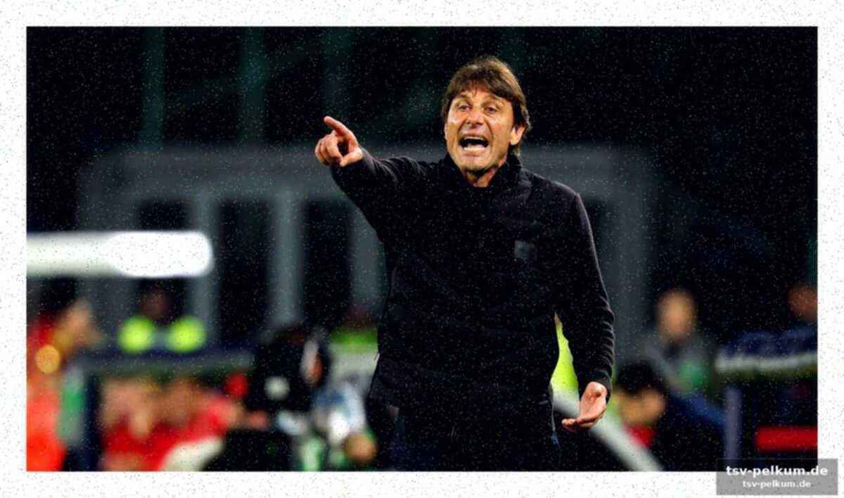 Conte mit der travolta-attitüde