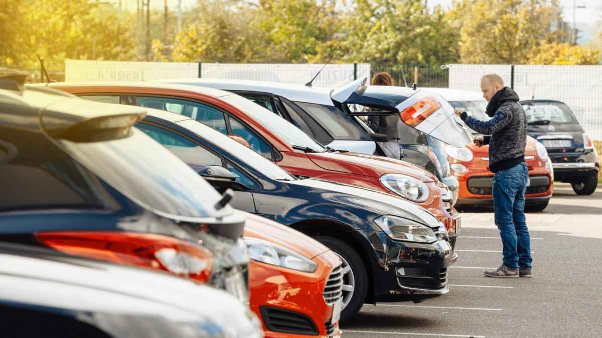 Italienischer automarkt erlebt kräftigen frühjahrsaufschwung – elektroautos treiben wachstum an