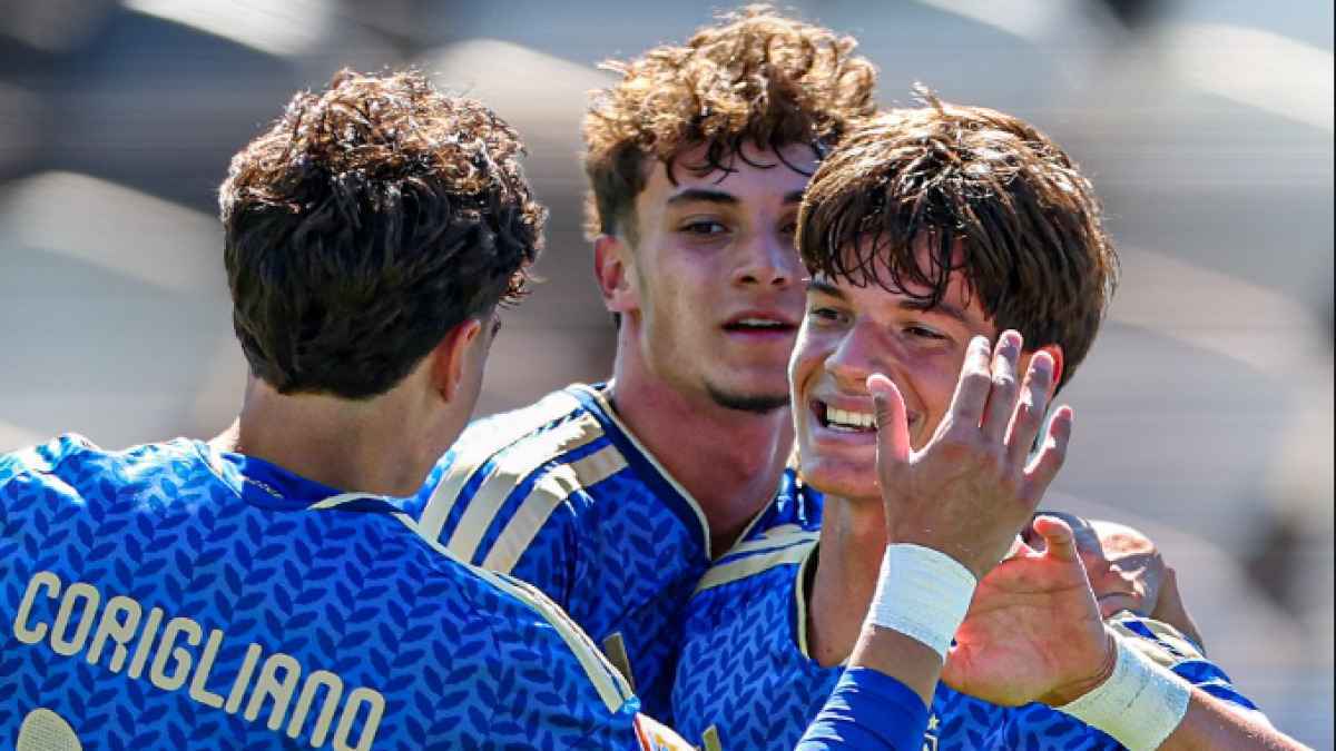 Italienischer torwart-held lupo katapultiert u17 ins finale!