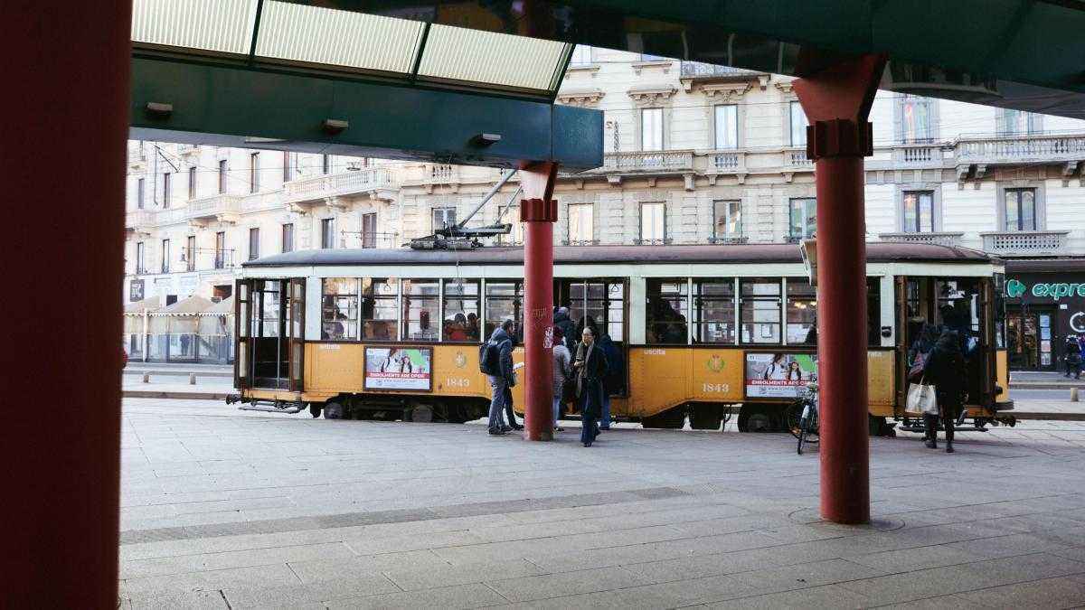 Italiens städte lahmgelegt: mega-streik stoppt bahn und bus am 27. märz