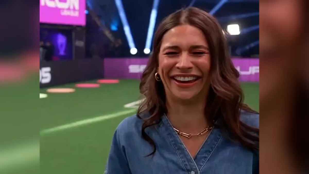 Jana wosnitza: der peinlichste handschlag aller zeiten?