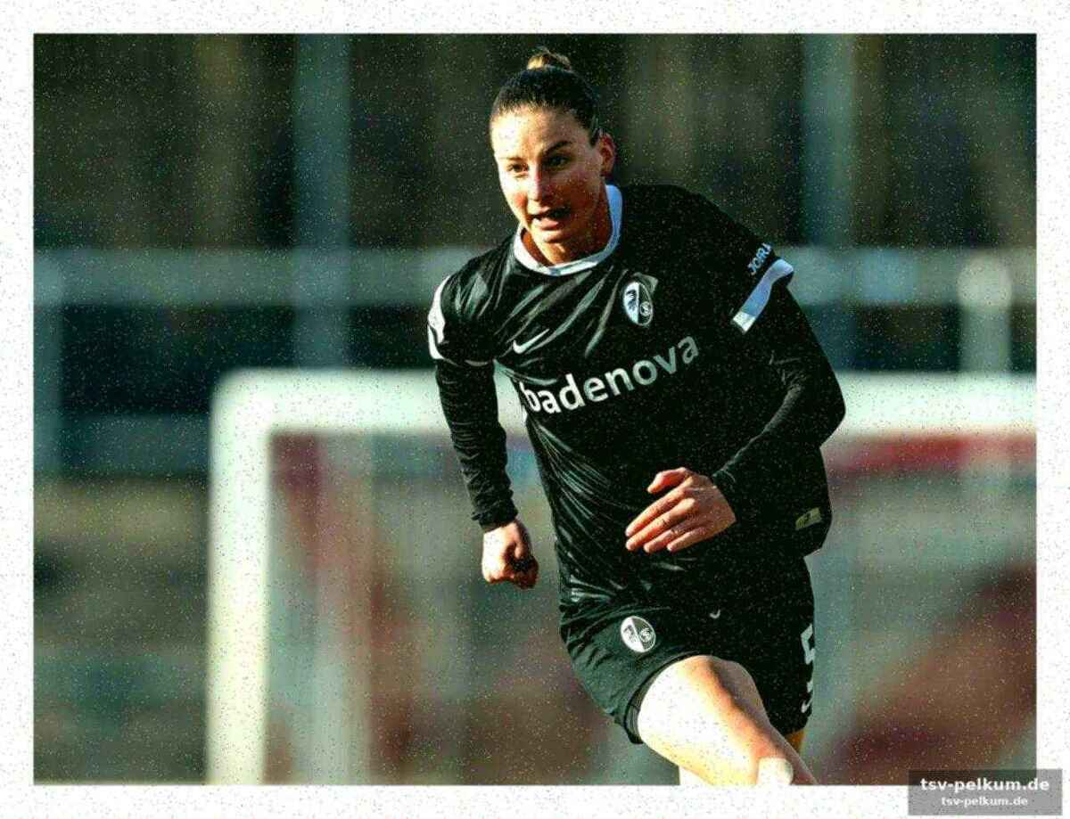 Stierli als führungsspielerin im team