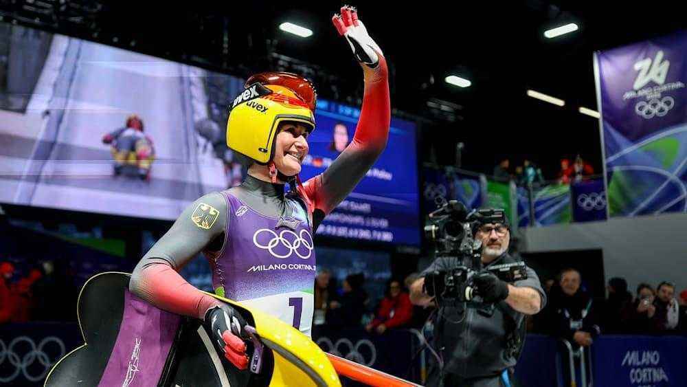 Julia taubitz krönt sich zur olympiasiegerin im rodeln – fräbel verpasst medaille