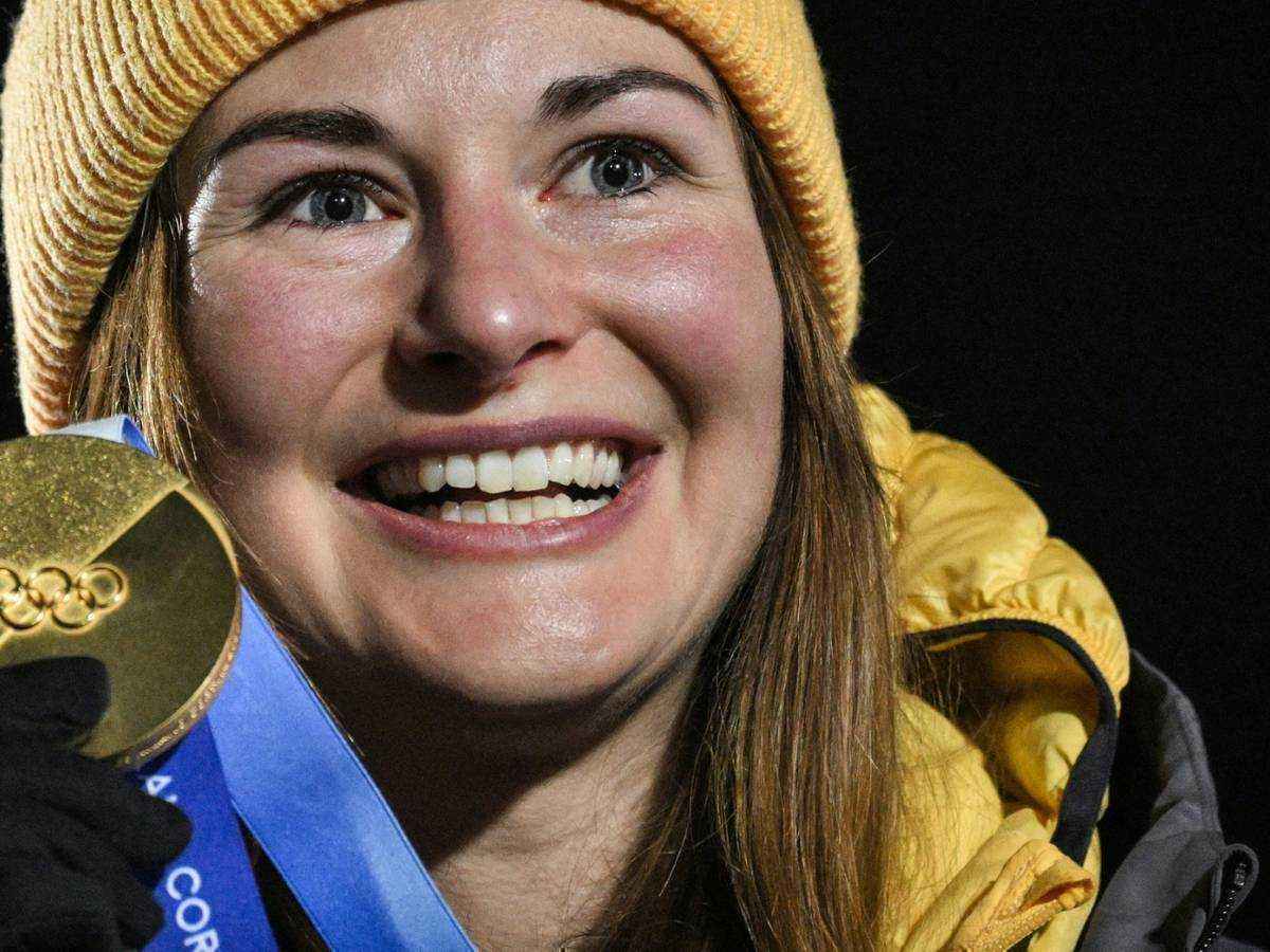 Julia taubitz krönt sich zur rodel-olympiasiegerin – und blickt nach vorn