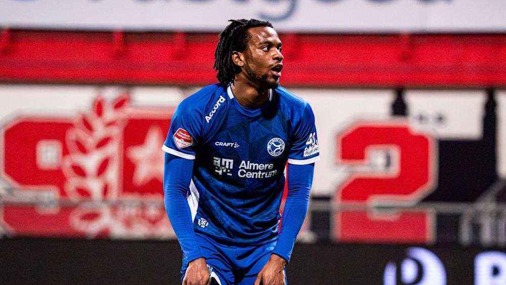 Junior kadile stürmt für servette genf – wechsel aus der niederländischen liga