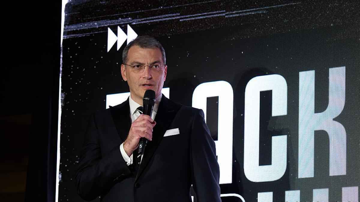 Juventus: comolli enthüllt transfer-poker und spalletti-herausforderung!