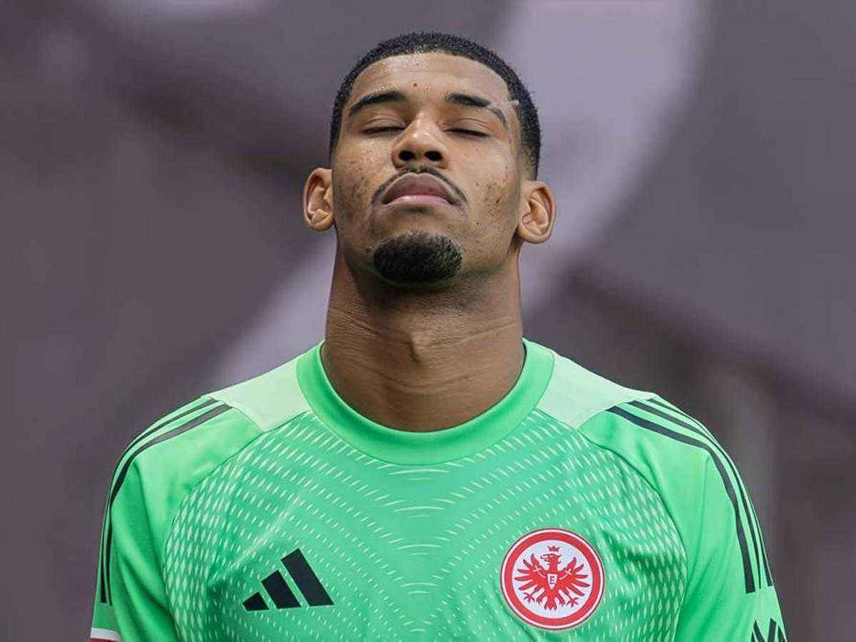 Kaua santos reißt das innenband – eintracht verliert torhüter bis saisonende