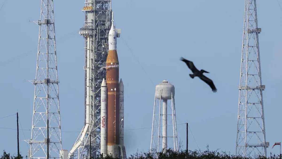 Kolumbianer schreiben raumfahrtgeschichte: artemis ii startet mit südamerikas köpfen