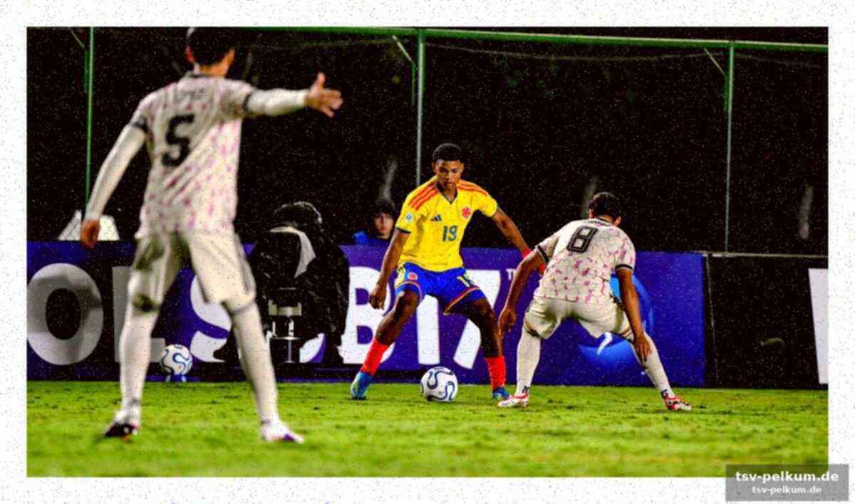 Tabelle spitzt sich zu: ecuador führt, aber kolumbien lauert