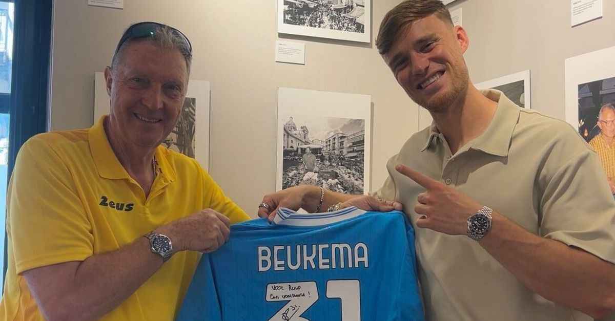 Krol sieht in beukema neapolitaners traum-verstärkung!
