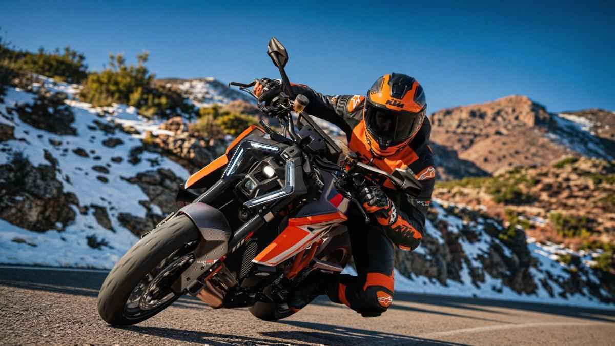 Ktm 1390 super duke rr: die hypernakede-bestie mit unschlagbarem leistungsgewicht!