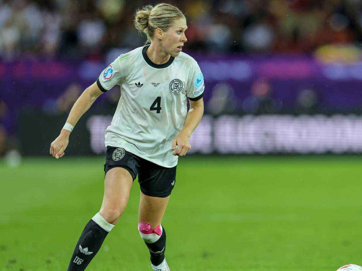 Kunstrasen-krampf in stavanger: dfb-frauen müssen gegen norwegen auf plastik zocken