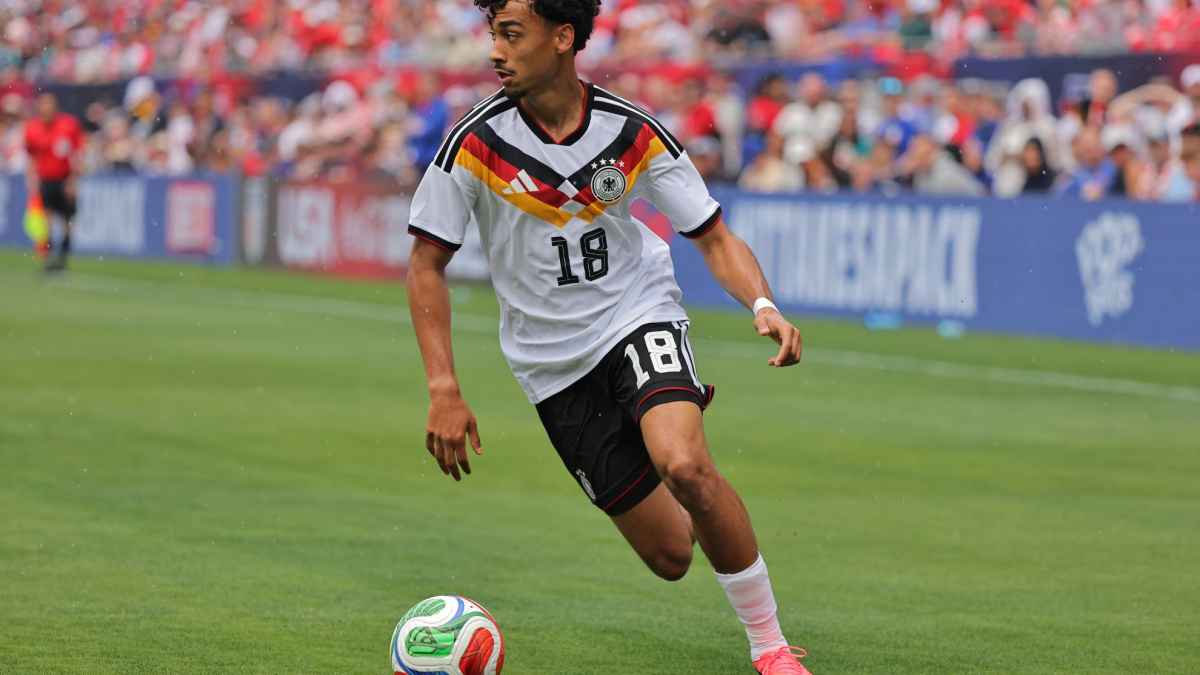 Lahm-nachfolger? us-boy brown überrascht bei der wm!