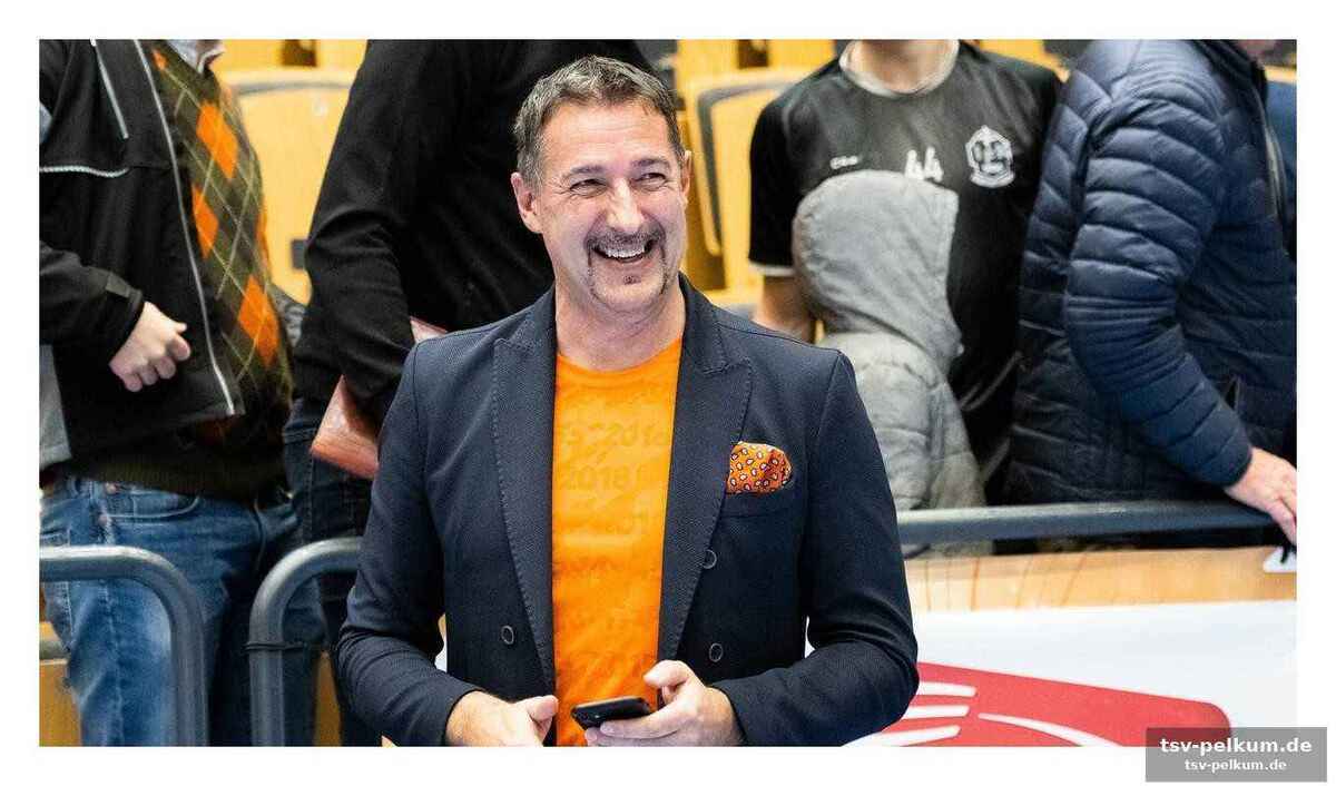 Trainer parrondo und vertragsfragen