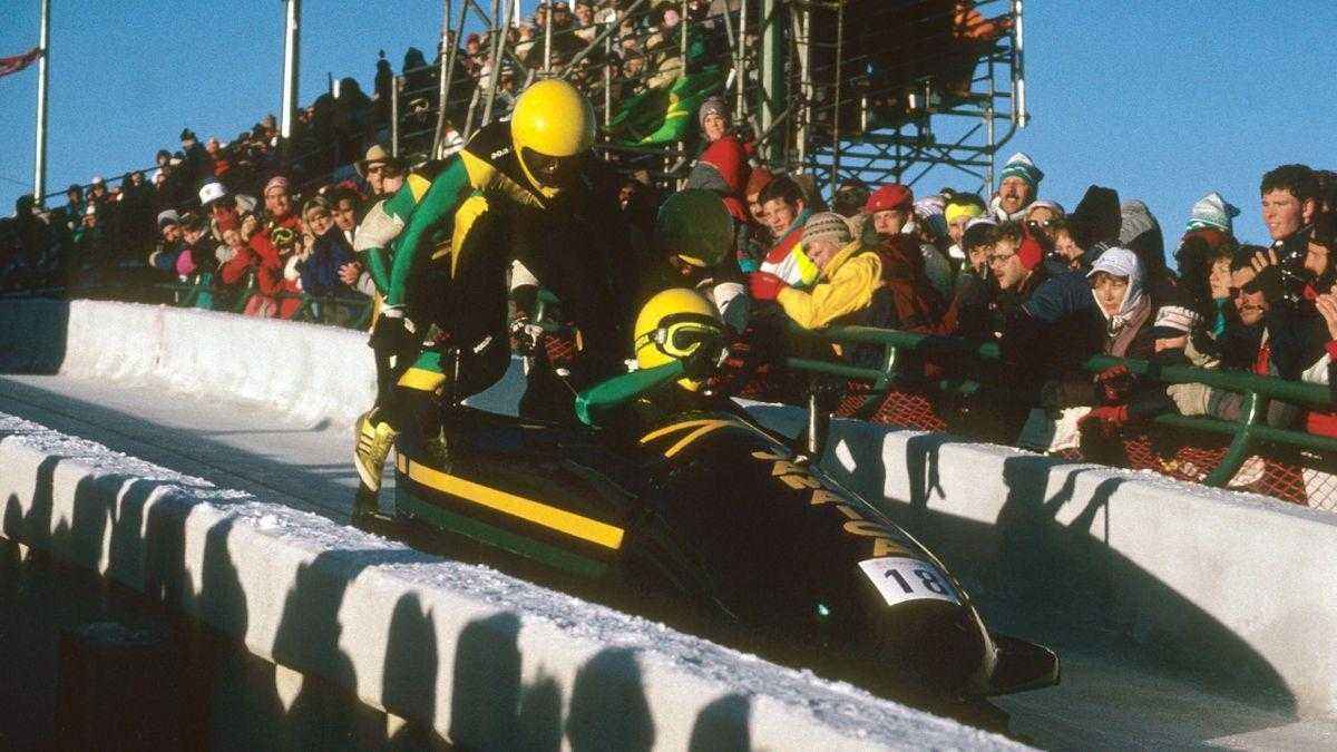 Laura nolte rastet mit bahnrekord in cortina zum monobob-goldkurs
