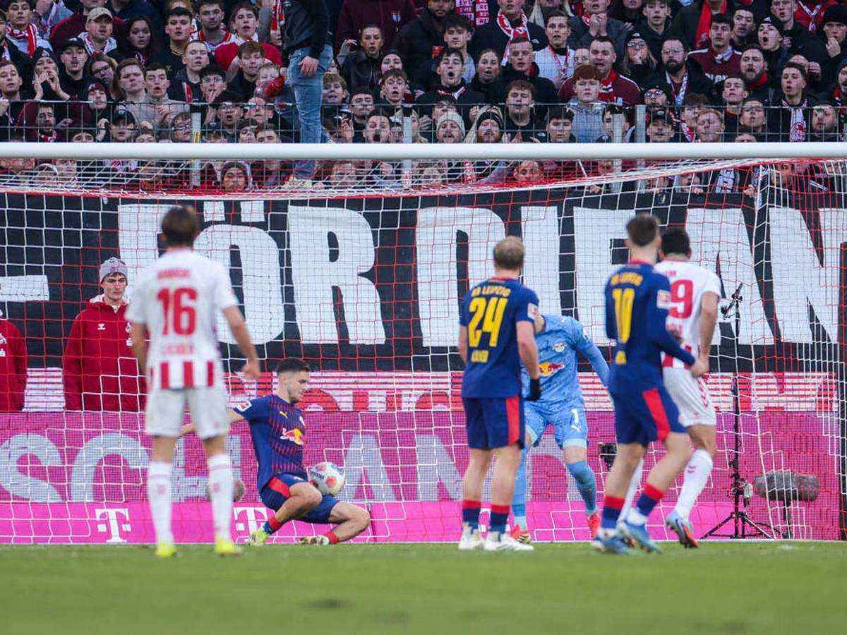 Leipzig gewinnt umstritten gegen köln: handspiel und abseits-drama