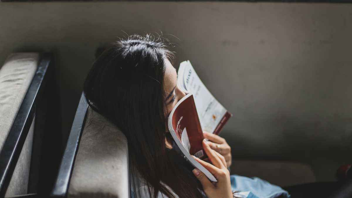 Lesen verlängert das leben: neue studie enthüllt überraschende verbindung