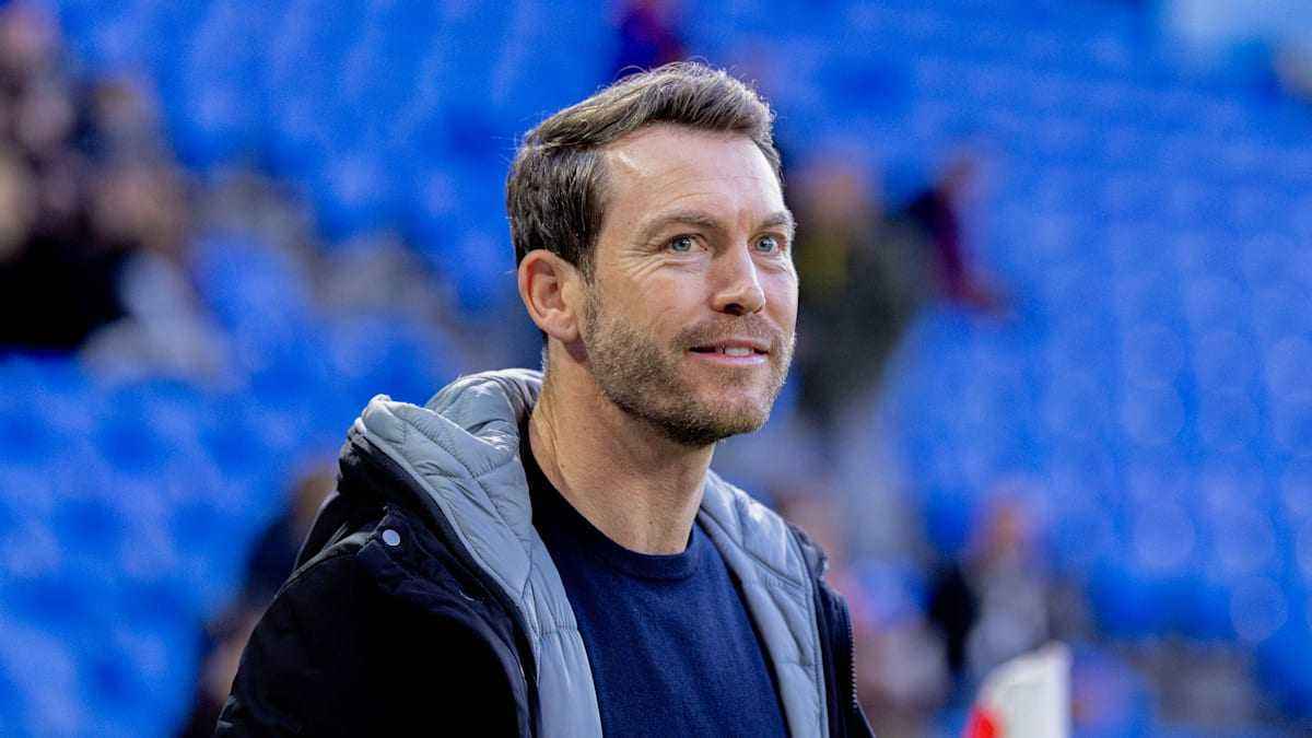 Lichtsteiner-sperre: fcb bangt vor duell gegen thun!