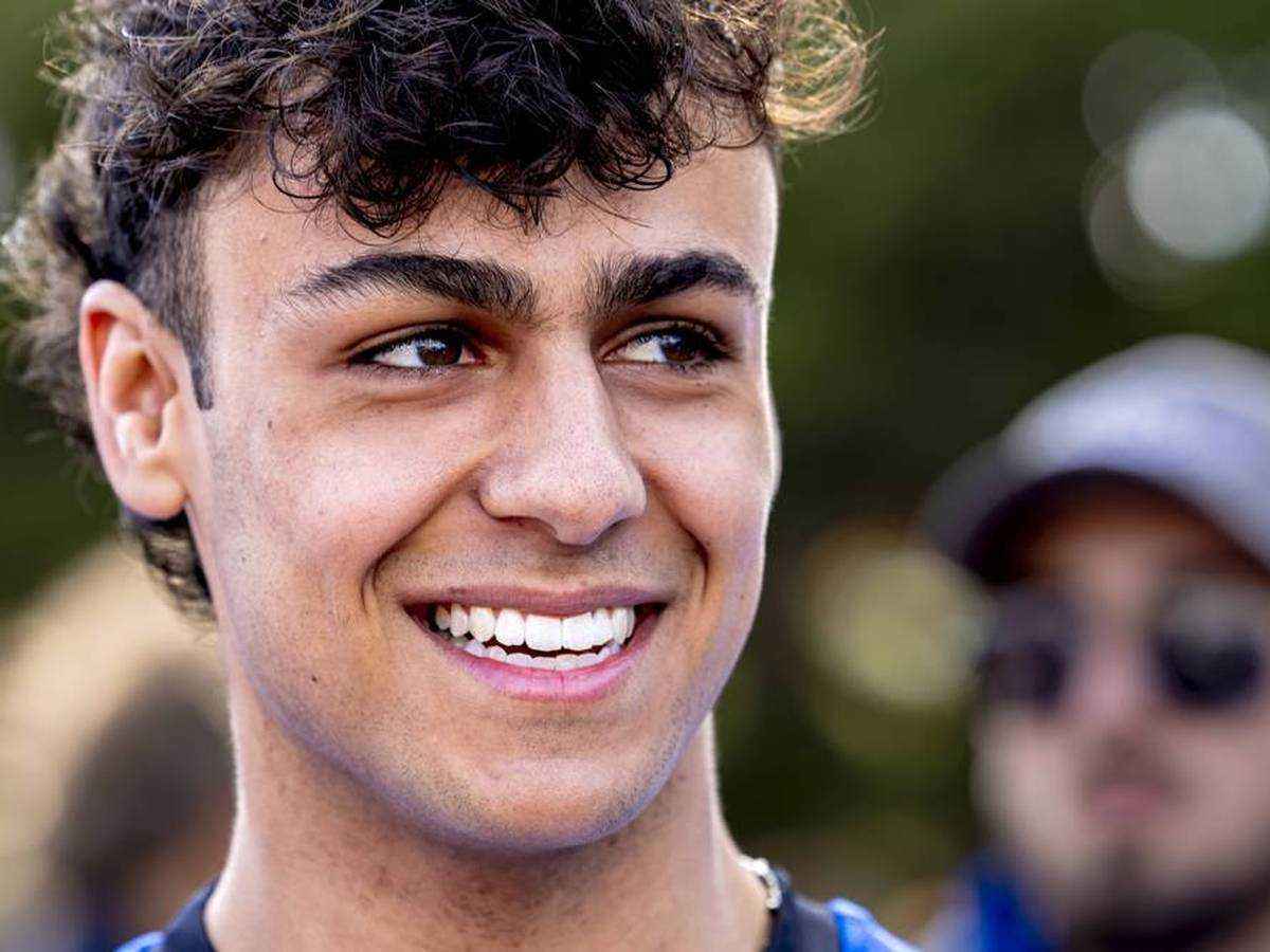 Lindblad schockt melbourne: mit 18 jahren gegen verstappen und ins punkteglück