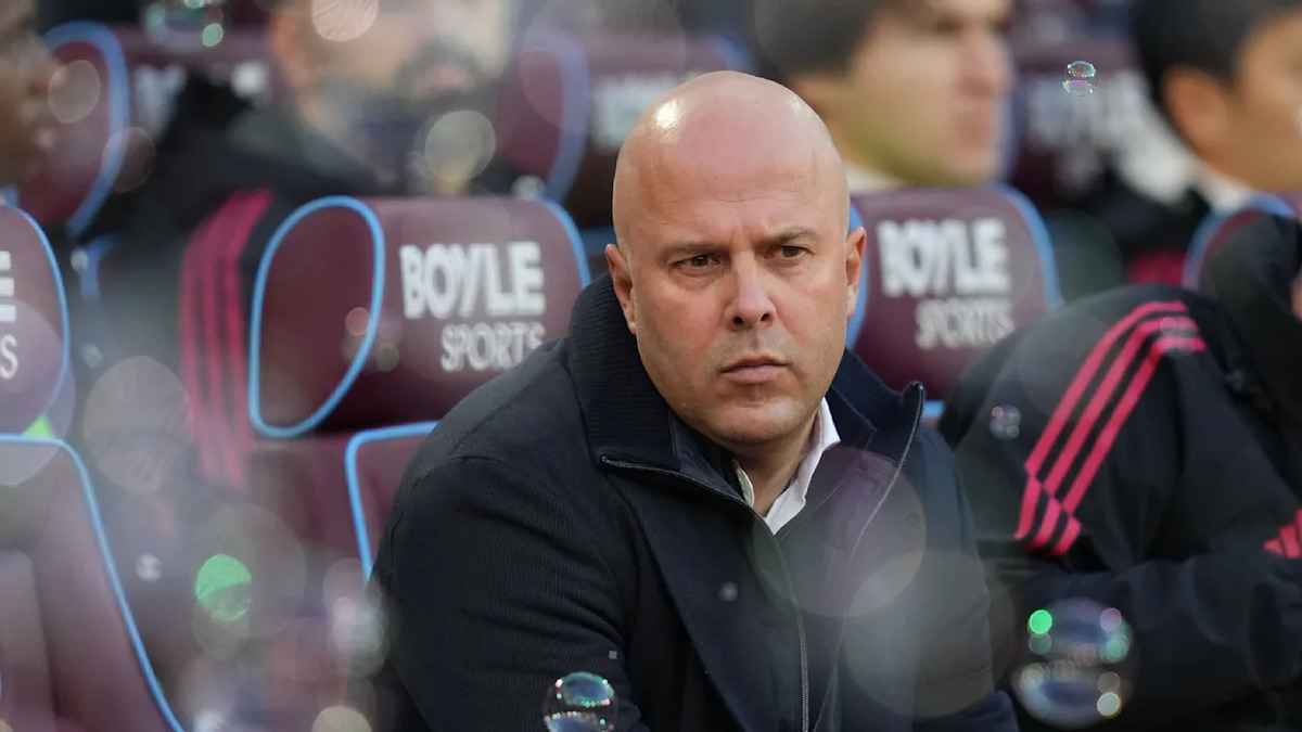 Liverpool trennt sich von slot: milan schon in schlagdistanz?