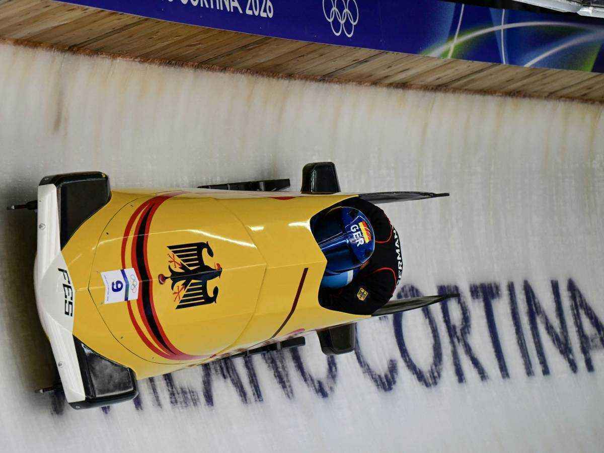 Lochner auf goldkurs: traumstart bei olympia-bobrennen in cortina