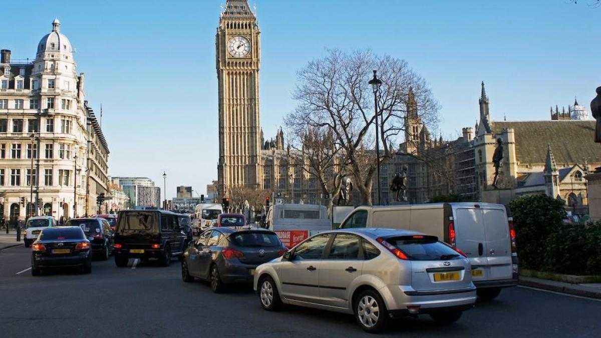 Londoner suv-alarm: khan plant straßen-steuer für goliath-autos