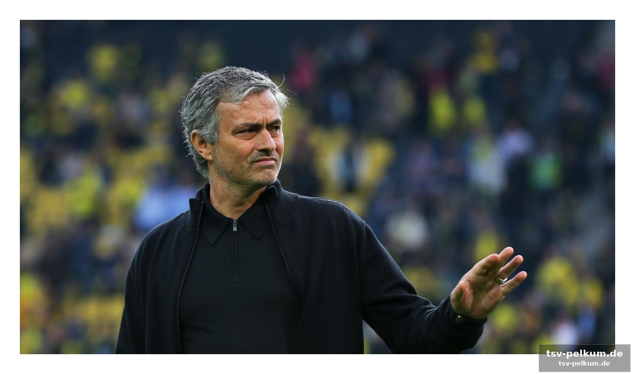 Florentino wartet auf das aus des barça – und plant mourinho