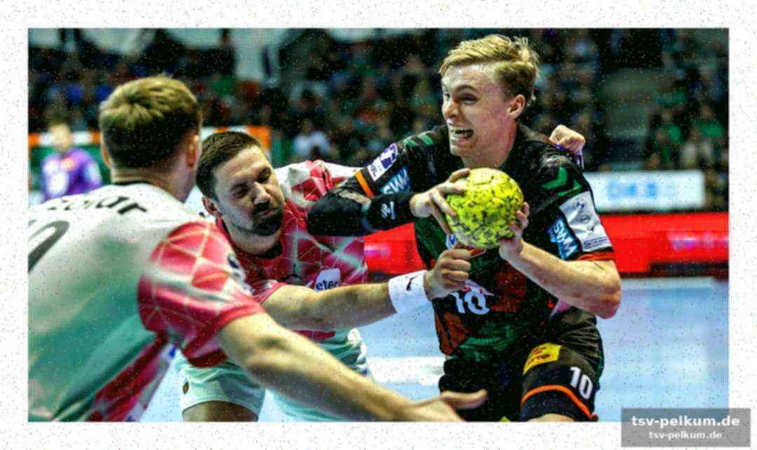 Triple-visier: pokal und königsklasse winken