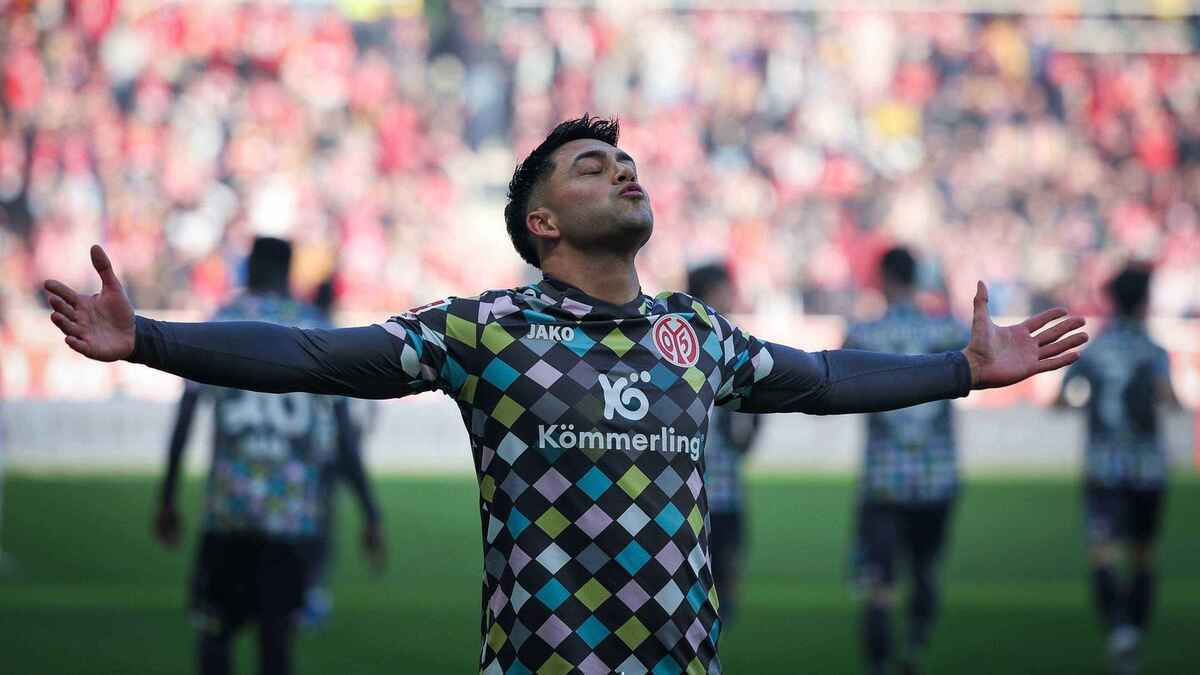 Mainz 05 feiert befreiungsschlag gegen augsburg – strittiger elfmeter entscheidet