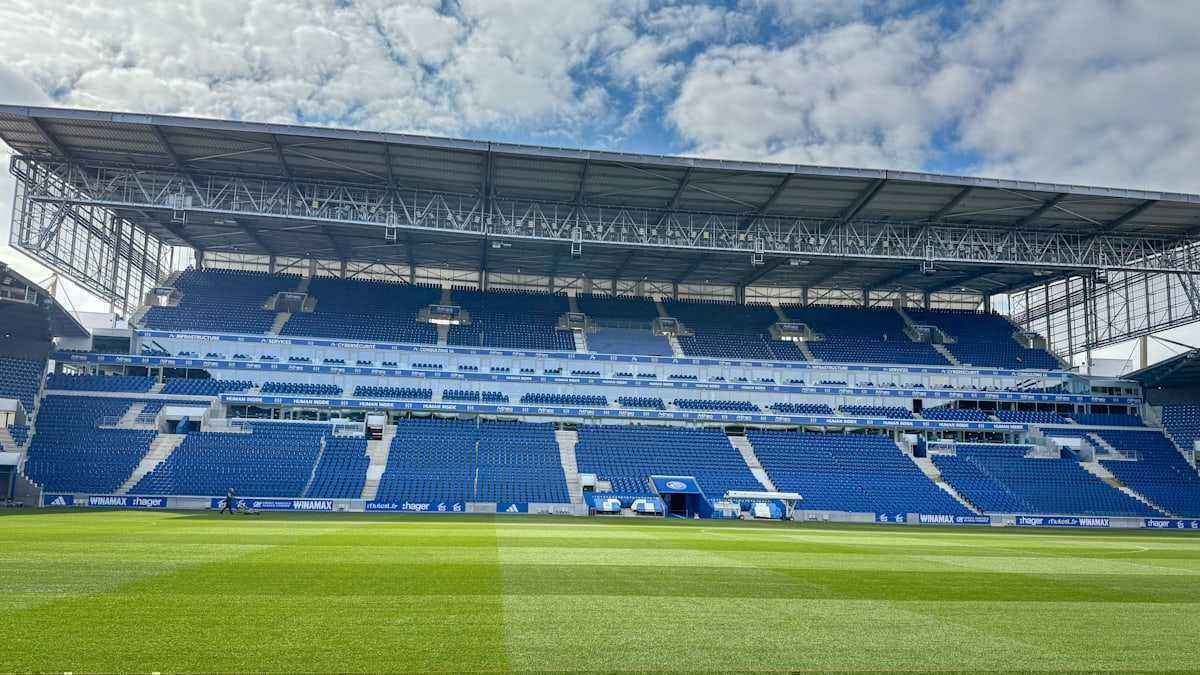 Mainz vor hürde in straßburg: millionen-stadion und flugzeug-sonnenschutz!