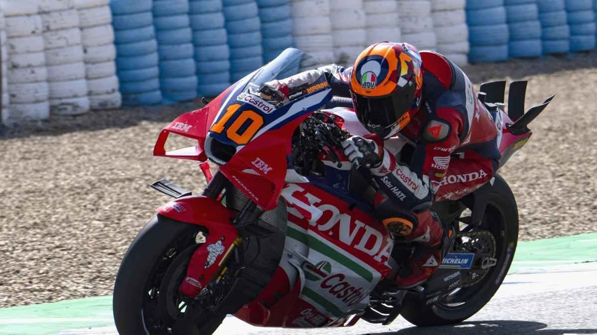 Marini schockiert le mans: honda-pilot führt freies training an!