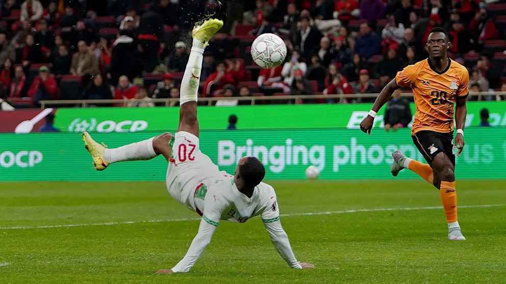 Marokkos Zauberer schlägt erneut zu! Hammer-Fallrückzieher im Afrika-Cup!