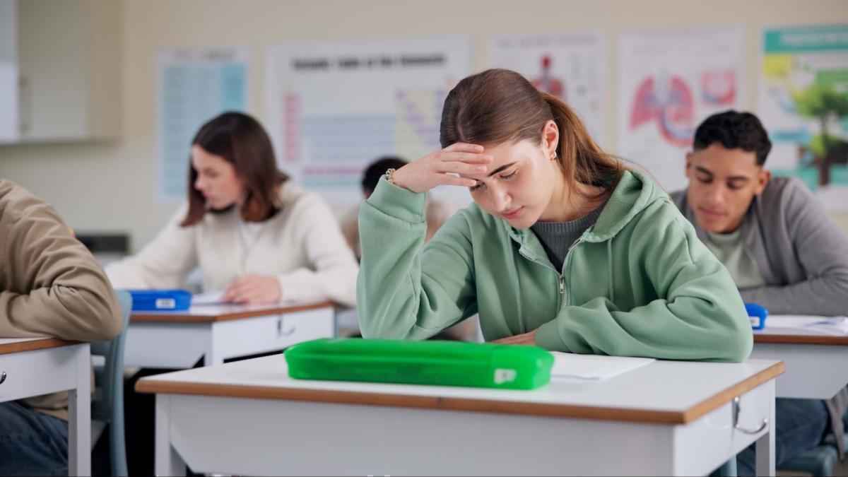 Maturitätsprüfungen 2026: hitzewelle und metro-chaos erschweren den start!