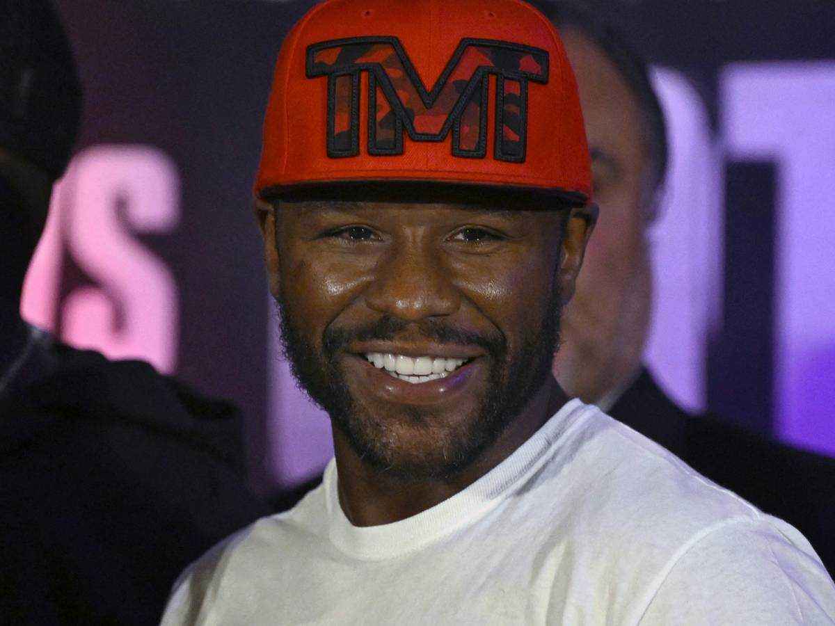 Mayweather gegen pacquiao: die box-legenden kehren für einen milliarden-kampf zurück
