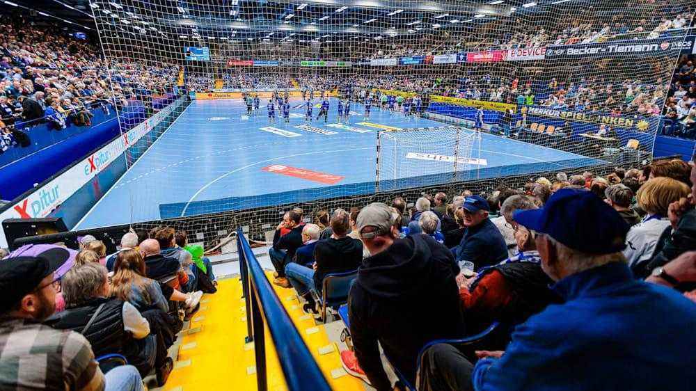 Medizinischer notfall bei bundesliga-spiel: lemgo gegen erlangen kurz unterbrochen