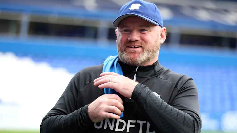 Mega-Skandal in Tottenham! Simons fliegt vom Platz – Rooney poltert!