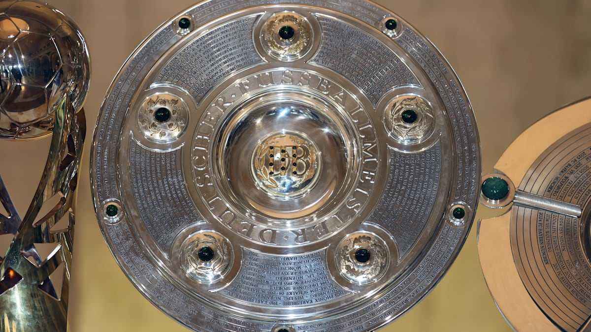 Meisterschale xxl: bayern kann meisterschaft schon am wochenende perfekt machen