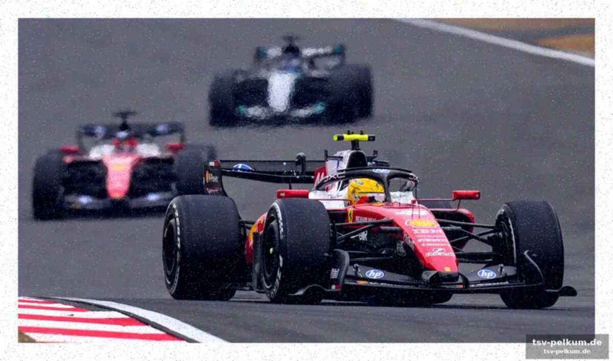 Verstappen und mclaren: die schattenboxer von der liegenden acht