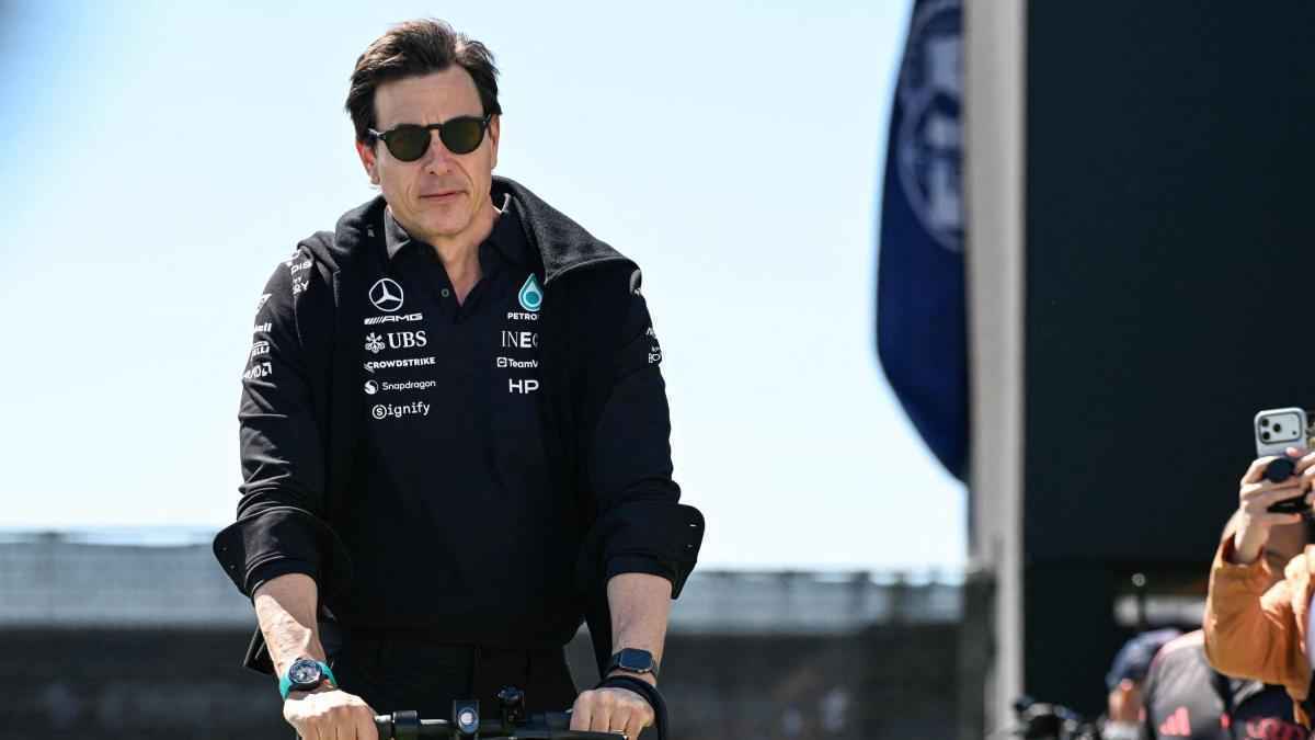 Mercedes-thriller: wolff zitiert verstappen, um russell und antonelli zu belehren!