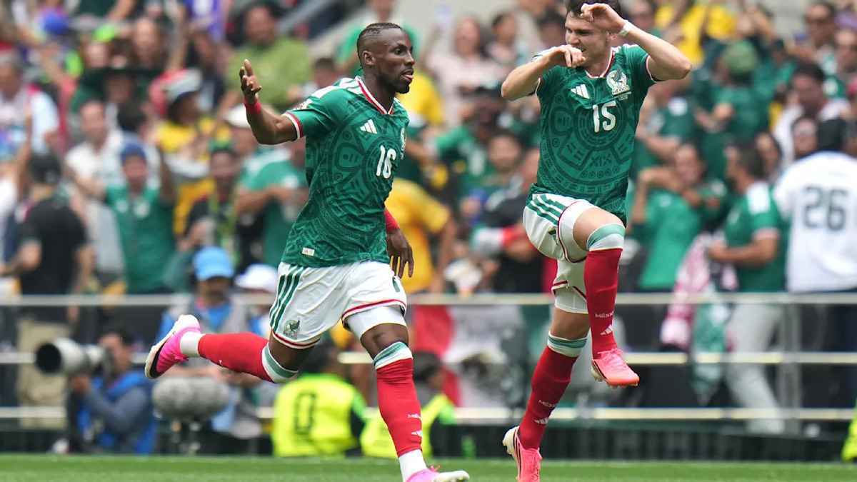 Mexiko setzt wm-auftakt krachend mit rotem feuerwerk!