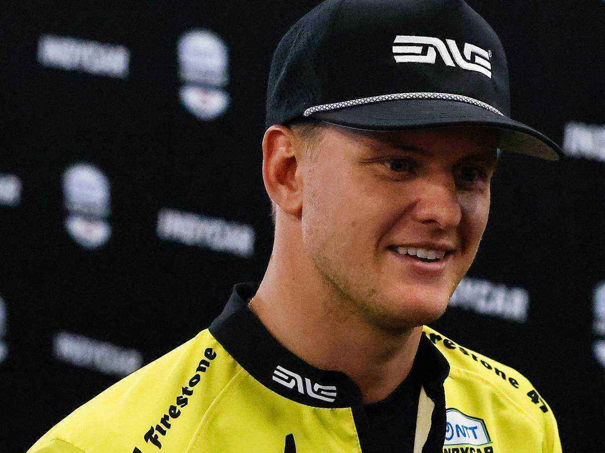 Mick schumacher rast im oval-dschungel: quali-kracher, renn-frust