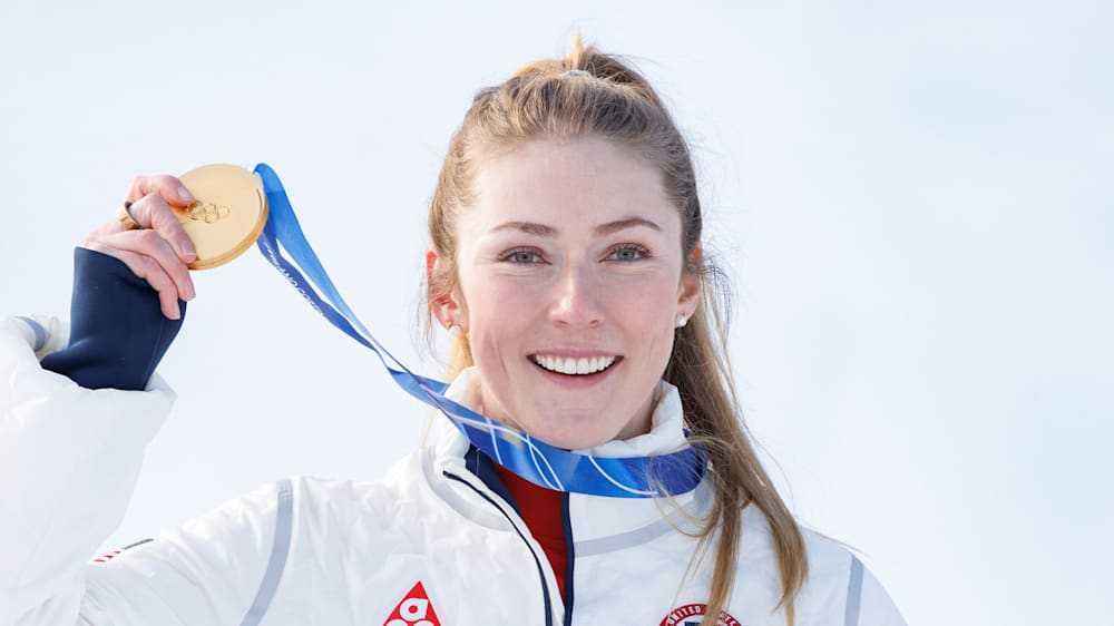 Mikaela shiffrin triumphiert in cortina: der emotionale weg zurück auf den olympischen thron