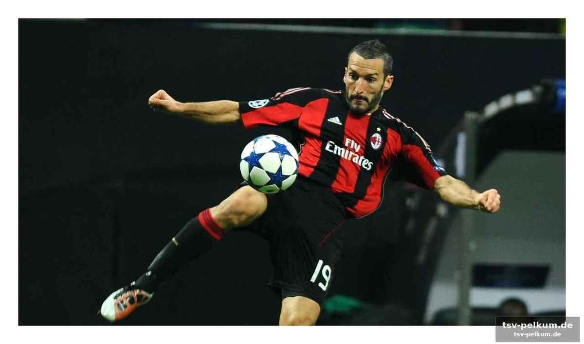 Vlahovic: bleiben oder milan holen?