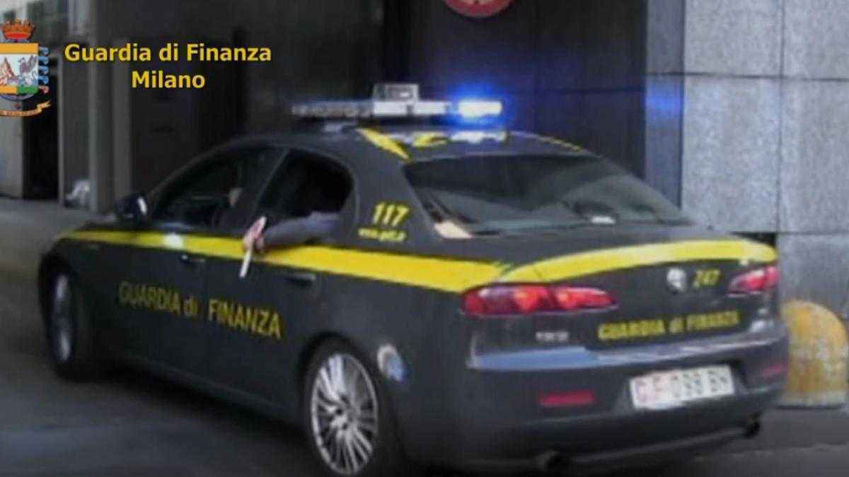 Milaneser nachtleben: kriminelles netzwerk mit fußballstars entlarvt